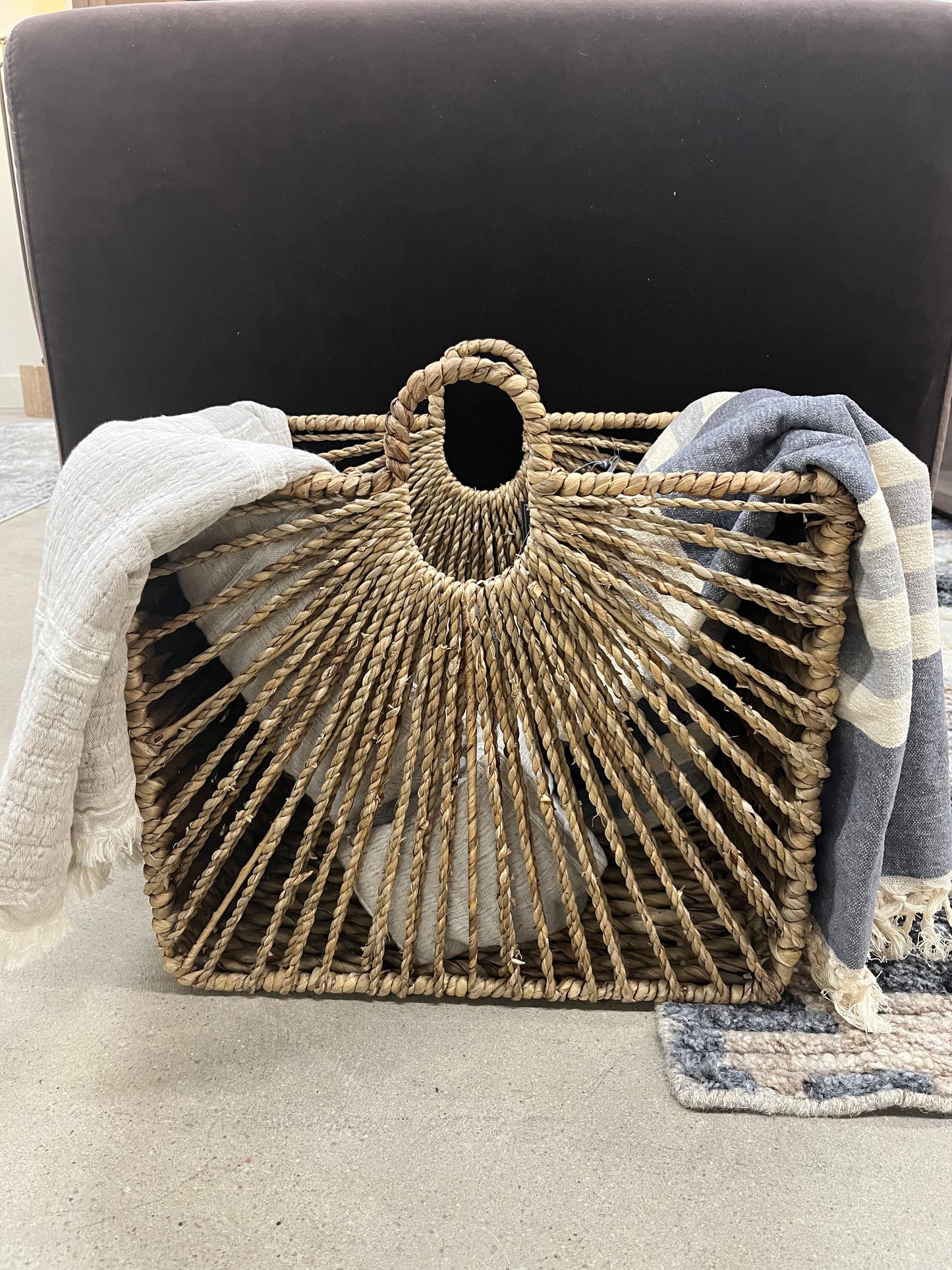Square Sunburst Woven Bastket