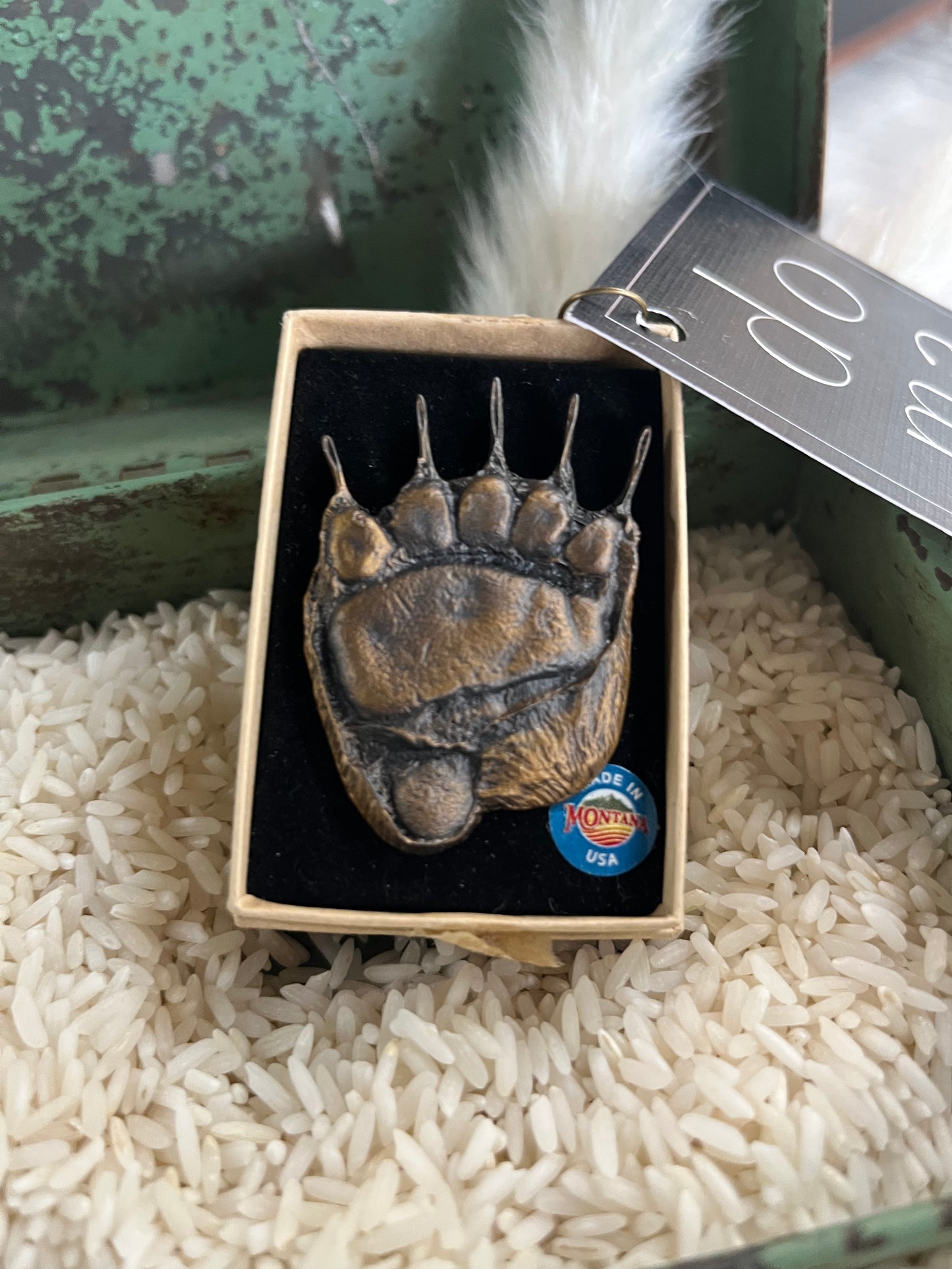 Grizzly Track Pin